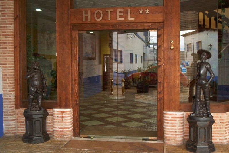 文塔埃尔莫林诺酒店 阿尔卡扎德三涓 外观 照片